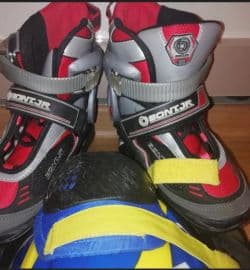 اسکیت حرفه ای با وسایل ایمنی کامل و کیف