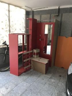 کمد تخت و دکوری کنار تخت