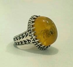 انگشتر کهربا زنبوری