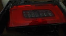 چراغ خطر عقب پرشیا بسیار سالم با جعبه