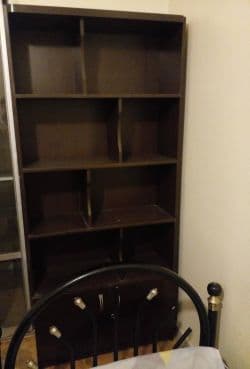 کتابخانه چوبی