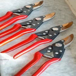 قیچی باغبانی برند فارکومدل V-5