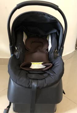 کالسکه و کریر