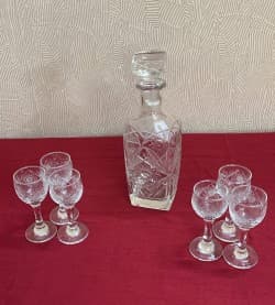 تنگ و گیلاس اصل چک بوهمیا