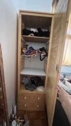 کمد چوبی دست دوم و کاملا تمیز