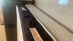 تخت و تشک رویال کاملا سالم و تمیز