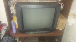 تلویزیون 24 اینچ سامسونگ کاملا سالم و بدون هیچ مشکل