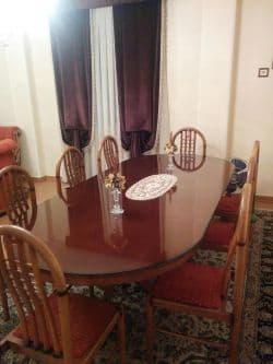 میز نهار خوری پایه گلدانی