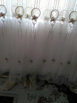 پرده پذیرای و اتاق خواب