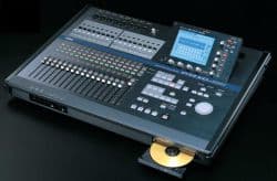 KORG D32XD میکسر و رکوردر مولتی ترک فول دیجیتال اصل ژاپن