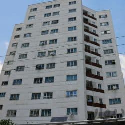 74 متر برج قائم