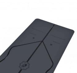 مت یوگا لایفرم 