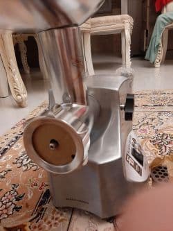 چرخگوشت بلک اند دکر آکبند ساخت انگلیس